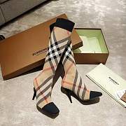 Burberry Strap Detail House Check and Rubber Rain Boots beige - 2