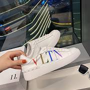 Valentino Garavani Open Sneaker VLTN logo print White rainbow - 2