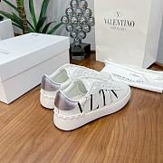 Valentino Garavani Open Sneaker VLTN logo print White Silver - 4