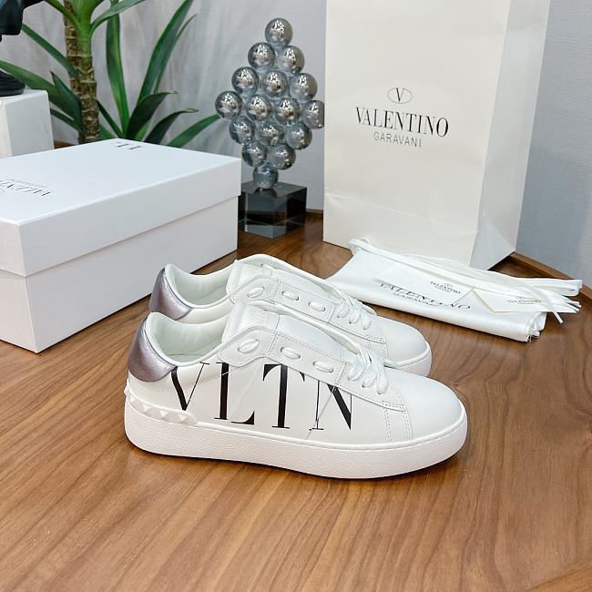 Valentino Garavani Open Sneaker VLTN logo print White Silver - 1