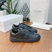 Valentino Garavani Rockstud Untitled Tone on tone Studded Sneaker - 1