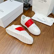 Valentino Garavani Open sneaker with contrast calfskin band red - 2