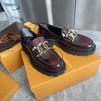 TOD'S LOAFERS IN LEATHER - BURGUNDY