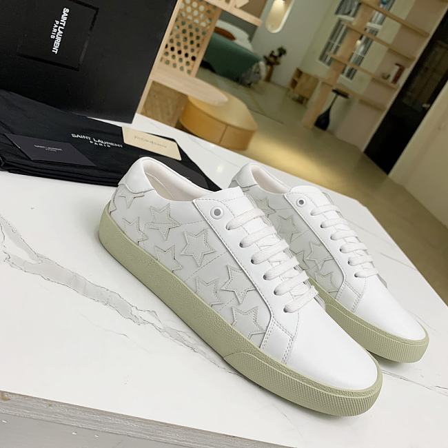 YSL COURT CLASSIC SL/06 EMBROIDERED SNEAKERS IN LEATHER WHITE STARS - 1