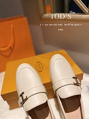 TOD'S LOAFERS LEATHER IN BEIGE - 3