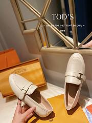 TOD'S LOAFERS LEATHER IN BEIGE - 2