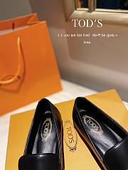 TOD'S LOAFERS LEATHER IN BLACK T LOGO - 4