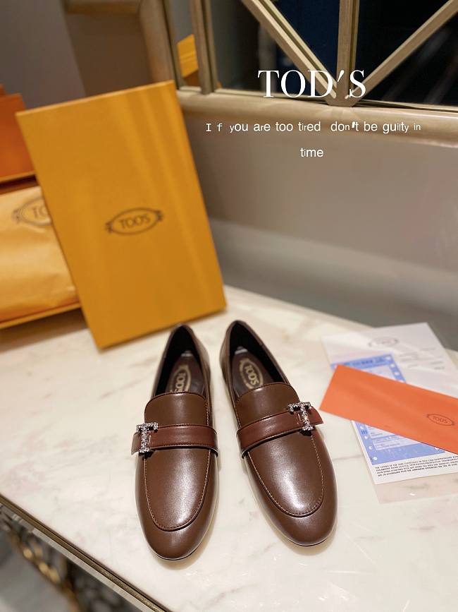 TOD'S LOAFERS LEATHER IN BROWN T LOGO - 1