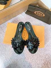 Tod's Flowers Flat Sandals Black - 4