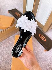 Tod's Flowers Flat Sandals Black White - 4