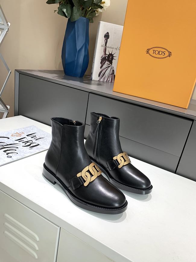 TOD'S BOOTS LEATHER IN BLACK TD416412290 - 1