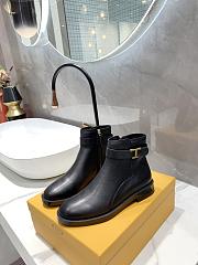 TOD'S BOOTS LEATHER IN BLACK TD416404270 - 4