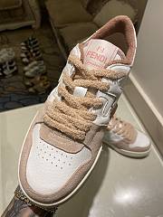 Fendi Match Low top in light pink suede - 5