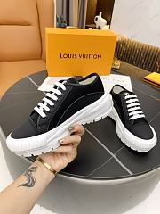 LV SQUAD SNEAKER BLACK - 2