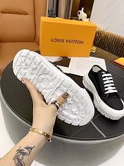 LV SQUAD SNEAKER BLACK - 3