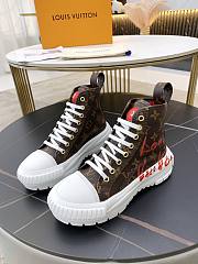 LV SQUAD SNEAKER BOOT BROWN - 2