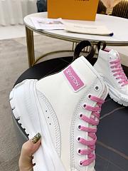 LV SQUAD SNEAKER BOOT WHITE PINK - 6