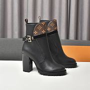 LOUIS VUITTION ANKLE BOOT- TEXTURES ON SHOES - 4