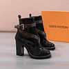 LOUIS VUITTION ANKLE BOOT_Cross Patterns - 5