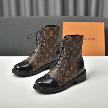 LOUIS VUITTON LV CATWALK MARTIN BOOT