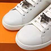 Louis Vuitton Frontrow Sneaker LV Inverted V - 4