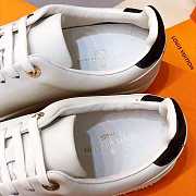 Louis Vuitton Frontrow Sneaker LV Inverted V - 2