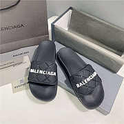 BALENCIAGA Black Logo Pool Slides 1 - 5