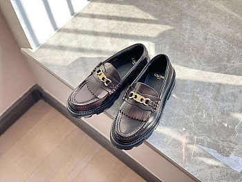 CELINE MARGARET LOAFER WITH TRIOMPHE CHAIN IN POLISHE BULL