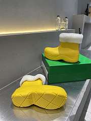 Bottega Veneta Yellow Short Winter Boots - 4