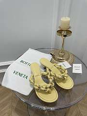 Bottega Veneta Yellow Dot Sandals - 4