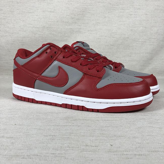 Nike Dunk Low Retro Medium Grey Varsity Red UNLV (2021) DD1391002 - 1