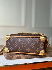 Louis Vuitton MINI SOFT TRUNK m68906 - 2