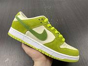 Nike SB Dunk Low Green Apple DM0807-300 - 3