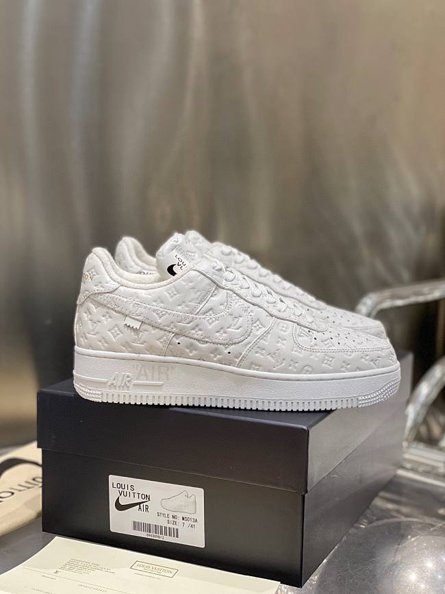 Louis Vuitton x Nike Air Force 1 White  - 1