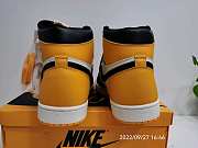 Air Jordan 1 Retro High OG Taxi 555088-711 - 4