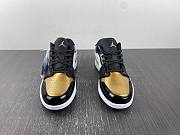 Air Jordan 1 Low SE Gold Toe DR6970-071 - 3