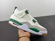 Air Jordan 4 Retro SB Pine Green DR5415-103 - 4