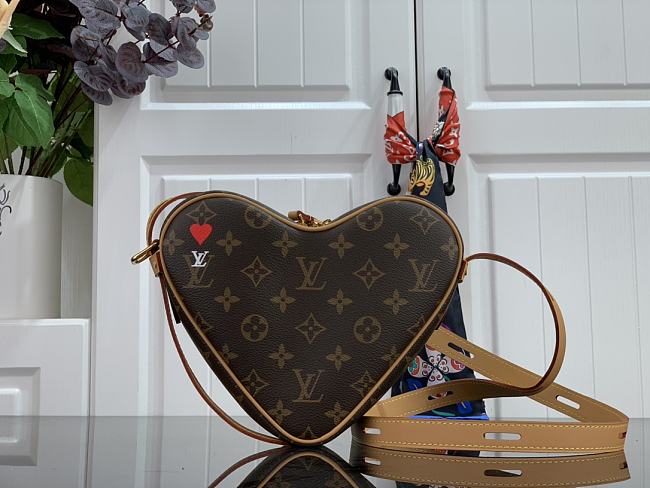 LV Shoulder bag M45149AX - 1