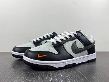 Nike Dunk Low Mini Swooshes FN7808-001